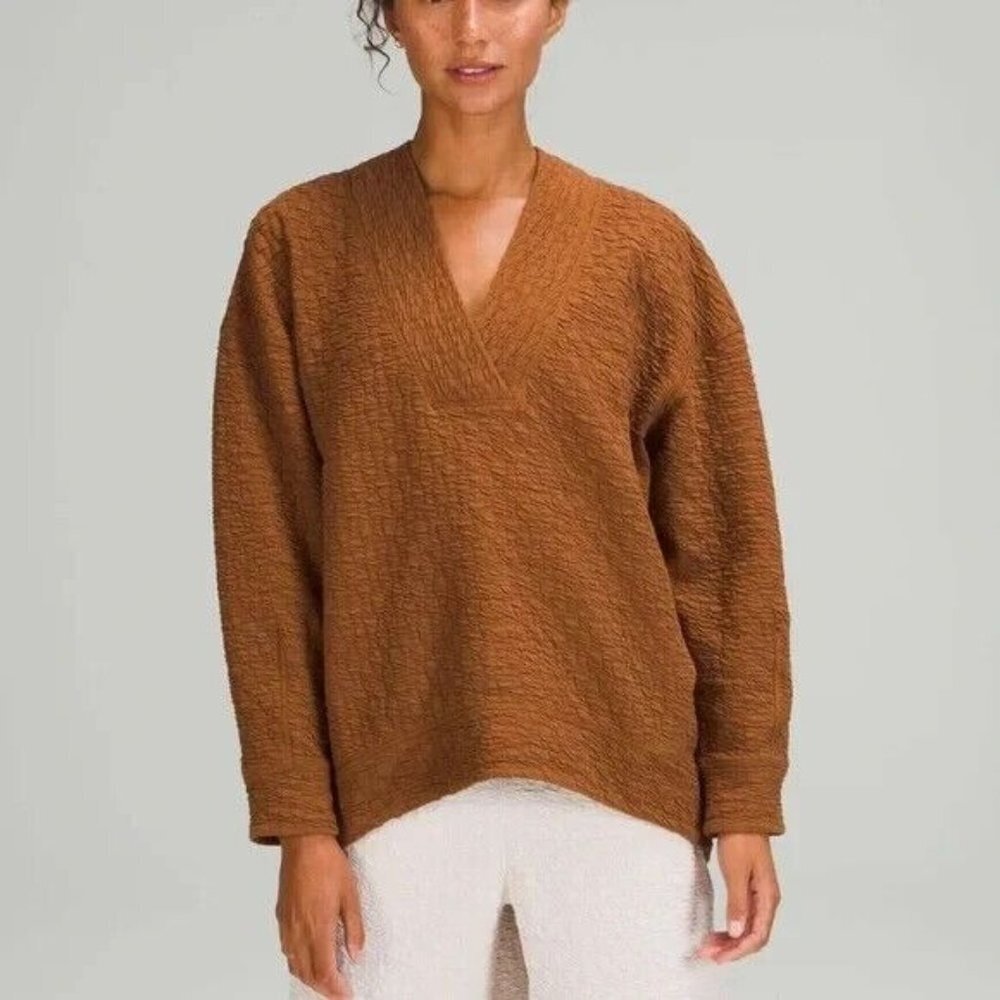 Lululemon Rippled V-Neck Pullover Copper Brown size 2 Oversize Relaxed‎